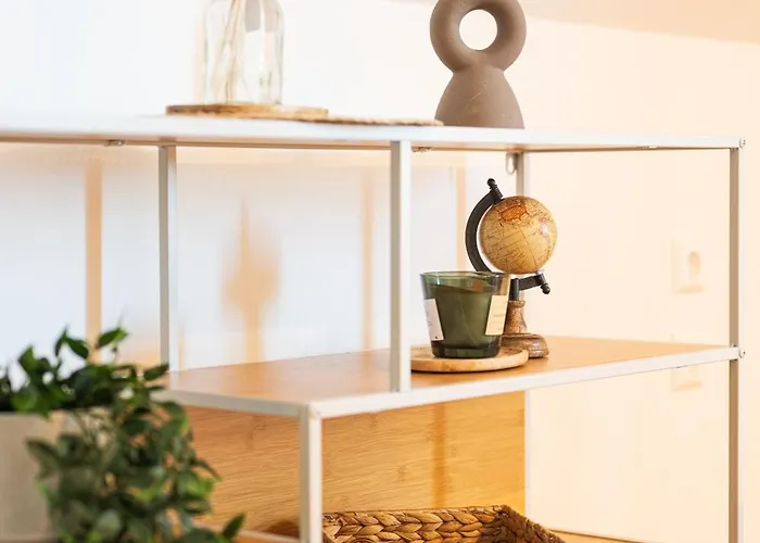 Kikis Sunshine Apartament *